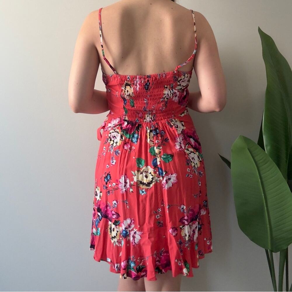 Express Floral Mini Faux Rap Dress adjustable spaghetti straps tropical ruffle M - Picture 2 of 15